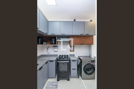 Cozinha de apartamento para alugar com 2 quartos, 48m² em Palmeiras, Belo Horizonte