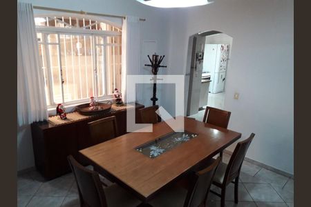 Casa à venda com 3 quartos, 235m² em Vila Santa Isabel, Campinas