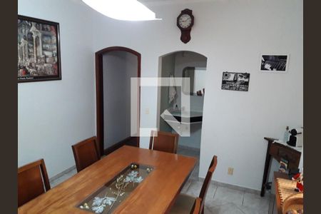 Casa à venda com 3 quartos, 235m² em Vila Santa Isabel, Campinas