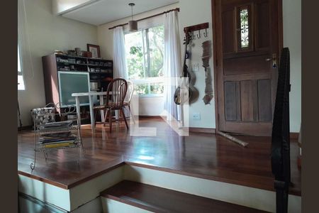 Casa à venda com 4 quartos, 250m² em Chácara Belvedere, Campinas