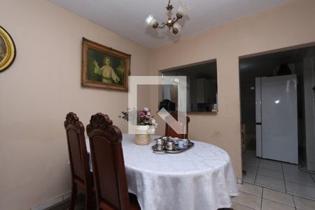 Sala de casa para alugar com 2 quartos, 270m² em São Lucas, São Paulo