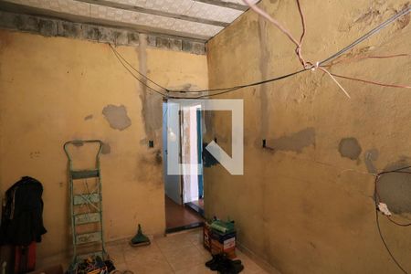 Quarto 1 de casa para alugar com 2 quartos, 120m² em Cachoeirinha, Belo Horizonte