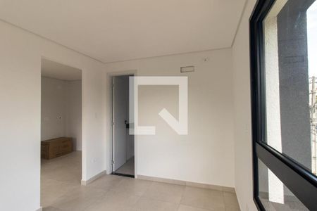 Quarto Suite de apartamento para alugar com 1 quarto, 30m² em Cristo Rei, Curitiba