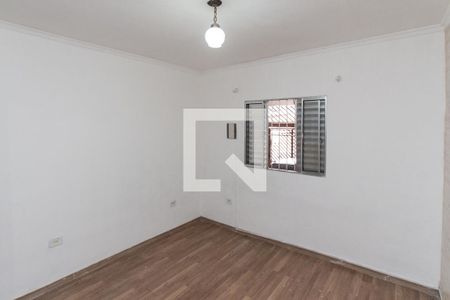 Quarto de casa para alugar com 1 quarto, 45m² em Vila Nivi, São Paulo
