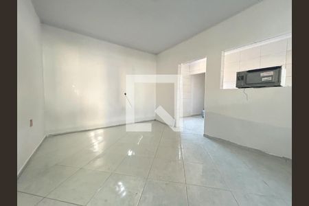 Sala de casa para alugar com 1 quarto, 50m² em Monte Cristo, Florianópolis