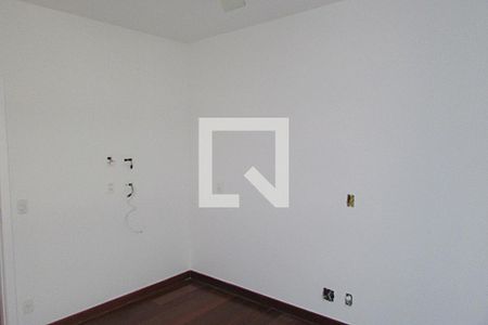 Quarto de apartamento para alugar com 4 quartos, 210m² em Funcionários, Belo Horizonte