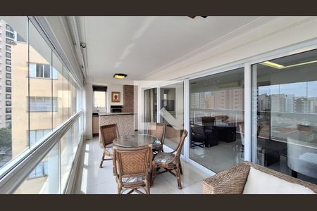 Varanda de apartamento à venda com 3 quartos, 140m² em Pompeia, São Paulo