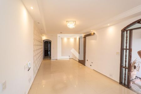 Sala de casa à venda com 4 quartos, 230m² em Cidade Líder, São Paulo