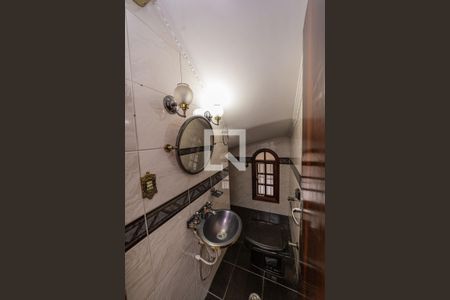 Lavabo de casa à venda com 4 quartos, 230m² em Cidade Líder, São Paulo