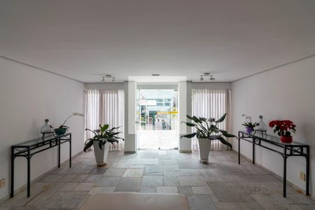 Hall de entrada de apartamento à venda com 1 quarto, 51m² em Vila Helena, São Paulo
