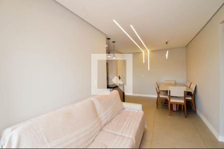 Sala de apartamento à venda com 2 quartos, 52m² em Vila Galvão, Guarulhos