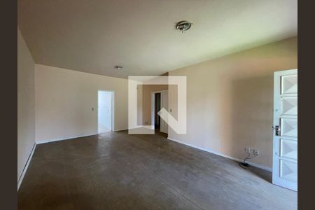 Sala de casa para alugar com 3 quartos, 200m² em São José, São Leopoldo