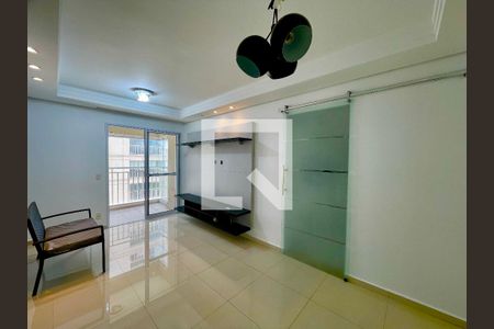 Sala  de apartamento para alugar com 2 quartos, 64m² em Vila Augusta, Guarulhos
