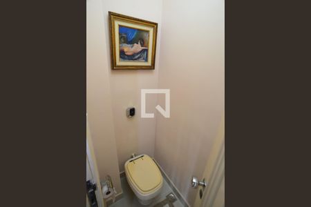 Lavabo de apartamento para alugar com 3 quartos, 145m² em Barra da Tijuca, Rio de Janeiro