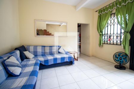 Sala de casa à venda com 3 quartos, 144m² em Irajá, Rio de Janeiro