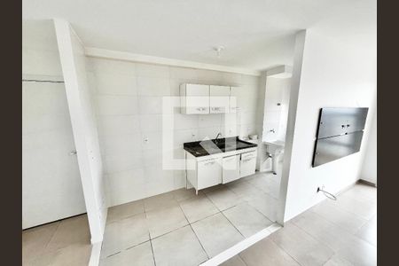 Cozinha de apartamento à venda com 2 quartos, 50m² em Vila Pita, São Paulo