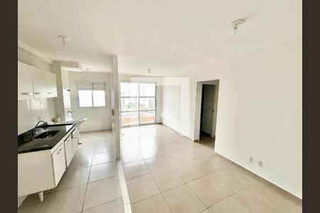 Sala/Cozinha de apartamento à venda com 2 quartos, 50m² em Vila Pita, São Paulo