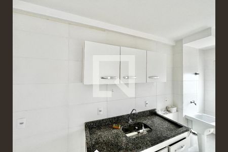 Cozinha de apartamento à venda com 2 quartos, 50m² em Vila Pita, São Paulo