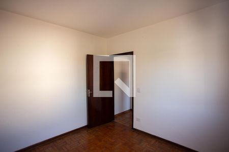QUARTO 2 de casa à venda com 2 quartos, 70m² em Parque Maria Domitila, São Paulo