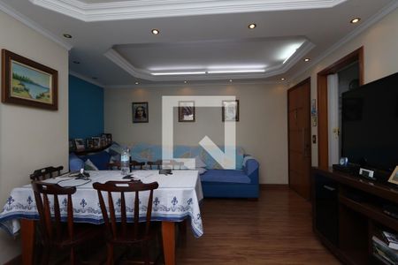 Sala de apartamento para alugar com 3 quartos, 77m² em Sítio Pinheirinho, São Paulo