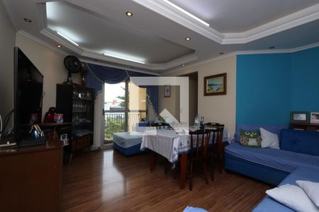 Sala de apartamento para alugar com 3 quartos, 77m² em Sítio Pinheirinho, São Paulo