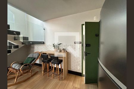 Sala de apartamento para alugar com 2 quartos, 80m² em Vila Albertina, São Paulo