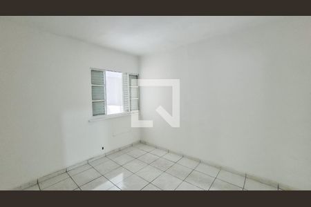 Quarto 1 de casa para alugar com 2 quartos, 58m² em Irajá, Rio de Janeiro
