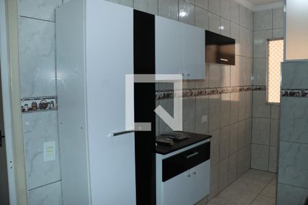 Apartamento para alugar com 2 quartos, 55m² em Jardim Marina, Embu das Artes