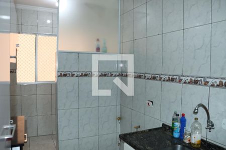 Apartamento para alugar com 2 quartos, 55m² em Jardim Marina, Embu das Artes