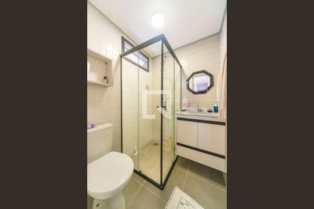 Banheiro  de apartamento à venda com 2 quartos, 37m² em Vila Valparaíso, Santo André