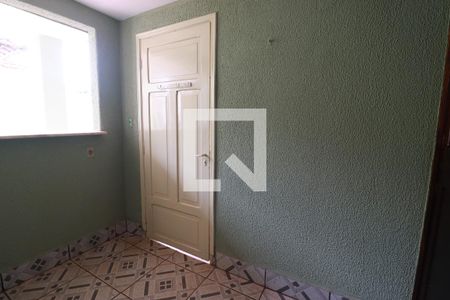 Quarto de Serviço de casa para alugar com 2 quartos, 10m² em Centro, Ribeirão Preto