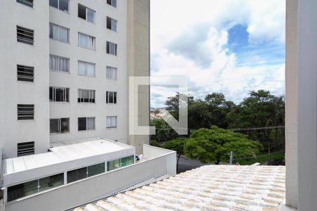 Quarto 1 - Vista de apartamento para alugar com 2 quartos, 60m² em Castelo, Belo Horizonte