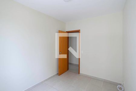 Quarto 1 de apartamento para alugar com 2 quartos, 60m² em Castelo, Belo Horizonte
