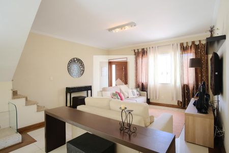 Sala de casa para alugar com 3 quartos, 205m² em Penha de França, São Paulo