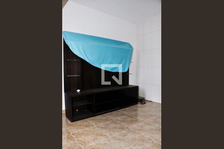 Detalhe - Sala e Cozinha de casa para alugar com 2 quartos, 55m² em Vila Rica, São Paulo