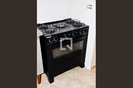 Detalhe - Sala e Cozinha de casa para alugar com 2 quartos, 55m² em Vila Rica, São Paulo