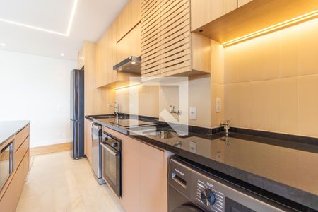 Sala/Cozinha de apartamento para alugar com 2 quartos, 100m² em Pinheiros, São Paulo