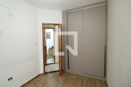 Quarto de apartamento para alugar com 2 quartos, 50m² em Parque das Nações, Santo André