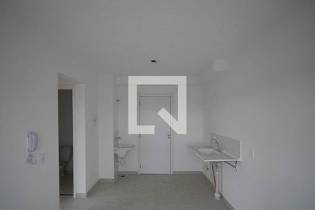 Sala / Cozinha  de apartamento para alugar com 2 quartos, 42m² em Vila Maria, São Paulo
