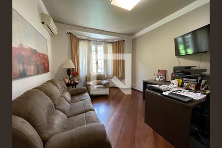 Escritório de casa de condomínio para alugar com 4 quartos, 505m² em Jardim Passargada I, Cotia