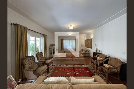 Sala de casa de condomínio para alugar com 4 quartos, 505m² em Jardim Passargada I, Cotia