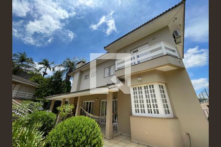 Fachada de casa de condomínio para alugar com 4 quartos, 505m² em Jardim Passargada I, Cotia