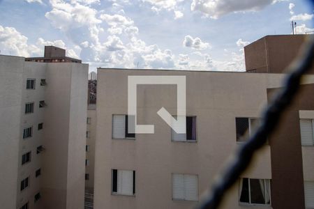 Vista Quarto 2 de apartamento para alugar com 3 quartos, 50m² em Jardim Elizabete, Taboão da Serra