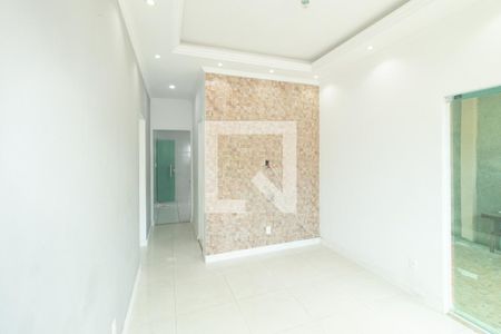 Sala de casa para alugar com 2 quartos, 80m² em Campo Grande, Rio de Janeiro