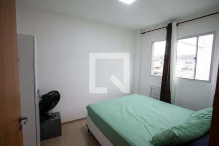 Quarto 1 de apartamento para alugar com 2 quartos, 58m² em Taquara, Rio de Janeiro