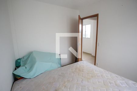 Quarto 2 de apartamento para alugar com 2 quartos, 58m² em Taquara, Rio de Janeiro