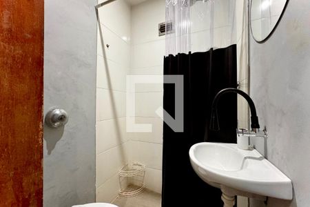 Banheiro social de apartamento para alugar com 1 quarto, 35m² em Centro, Rio de Janeiro