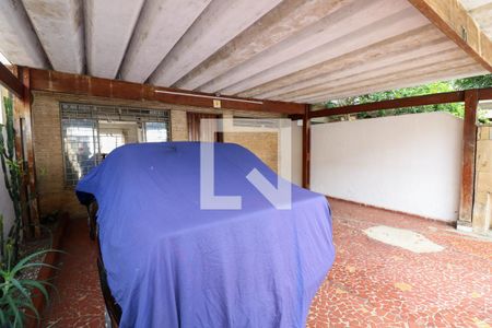 Garagem de casa à venda com 4 quartos, 183m² em Chácara Santo Antônio (zona Sul), São Paulo