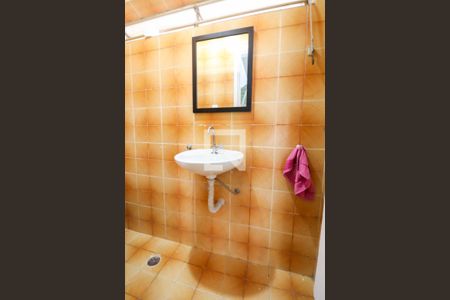 Lavabo de casa à venda com 4 quartos, 183m² em Chácara Santo Antônio (zona Sul), São Paulo