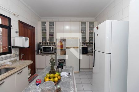 Casa à venda com 3 quartos, 500m² em Vila Gustavo, São Paulo